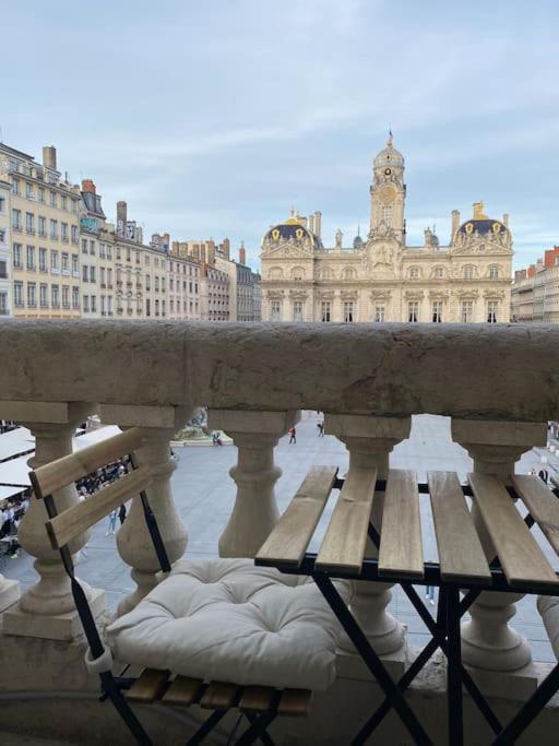 Grand Balcon Place Des Terreaux Lião Exterior foto
